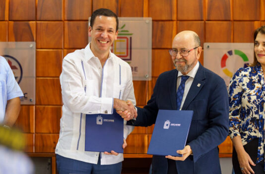 INTRANT y UNICARIBE acuerdan fortalecer movilidad segura y sostenible en RD