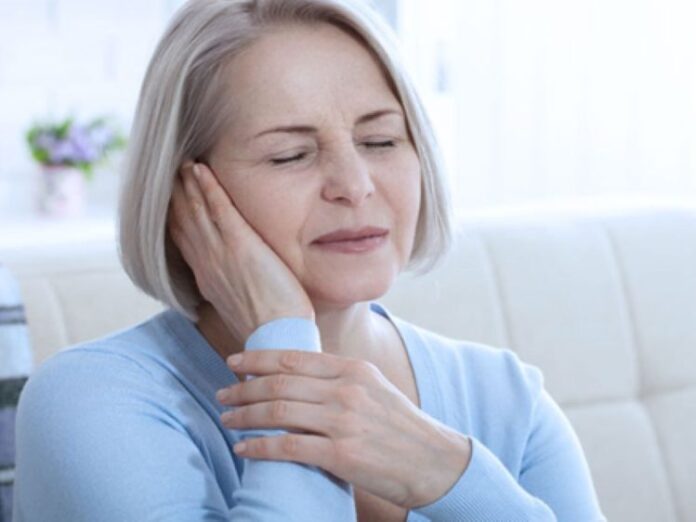 Oidos tinnitus A