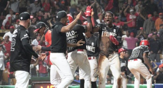 Leones Victoria A