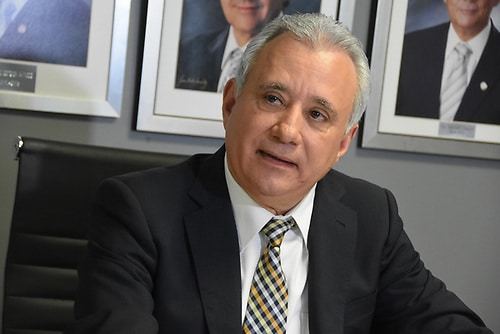 Antonio-Taveras-senador 1