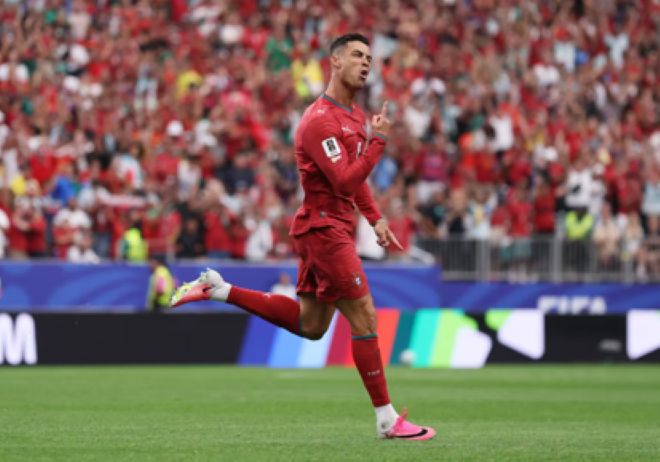Cristiano FIFA marca 1.jpg A