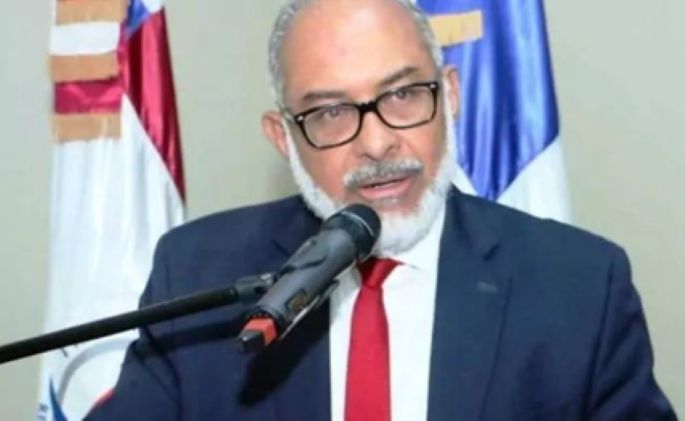 Persio NCD prensa.jpg A