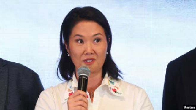 Perú: Keiko Fujimori con ligera ventaja en reñidas elecciones