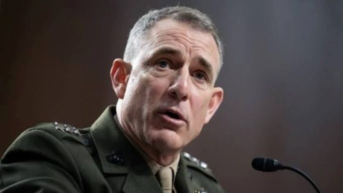 EEUU: Jefe SouthCom visita Venezuela para coordinar reconstrucción