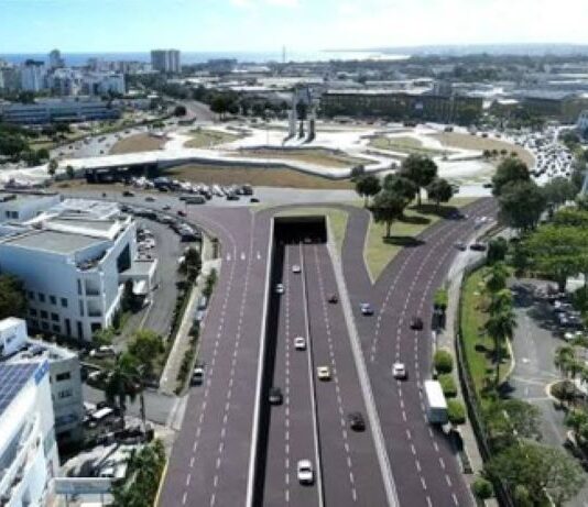 Casi listo Túnel a Desnivel bajo Plaza de la Bandera en GSD